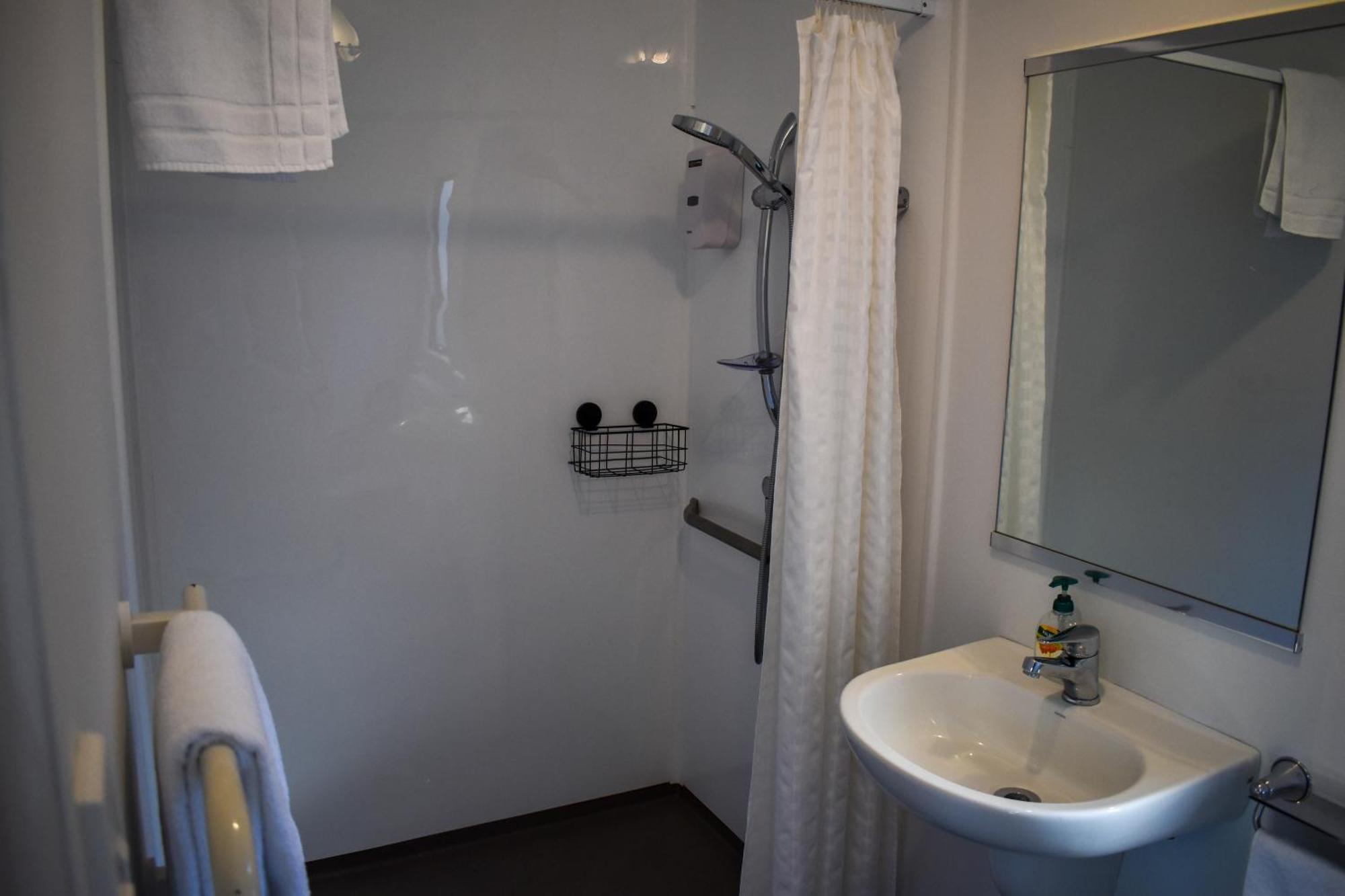 Route79 Holiday Park ג'רלדין מראה חיצוני תמונה
